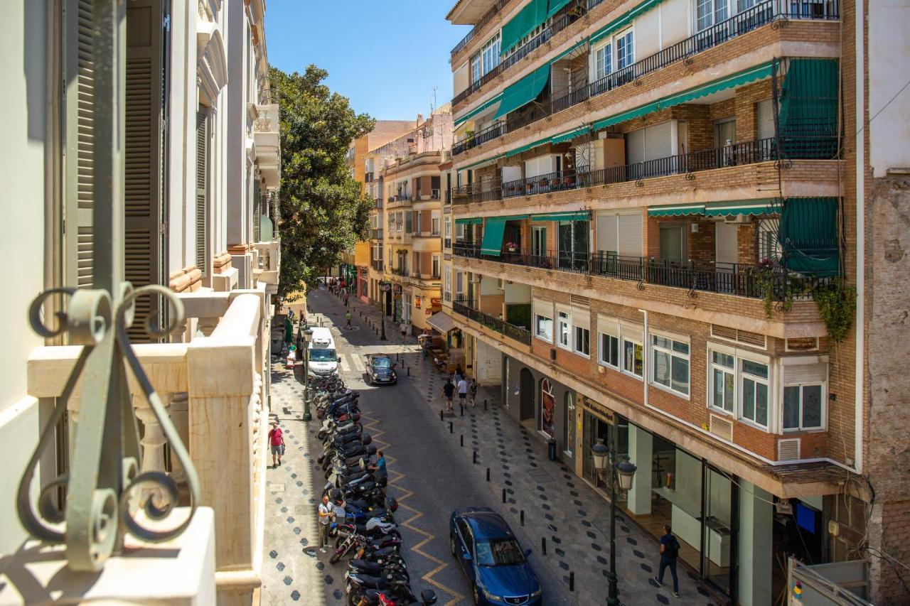 C74 - Marvelous 3 Bedroom Apartment In Historical Málaga Exterior foto