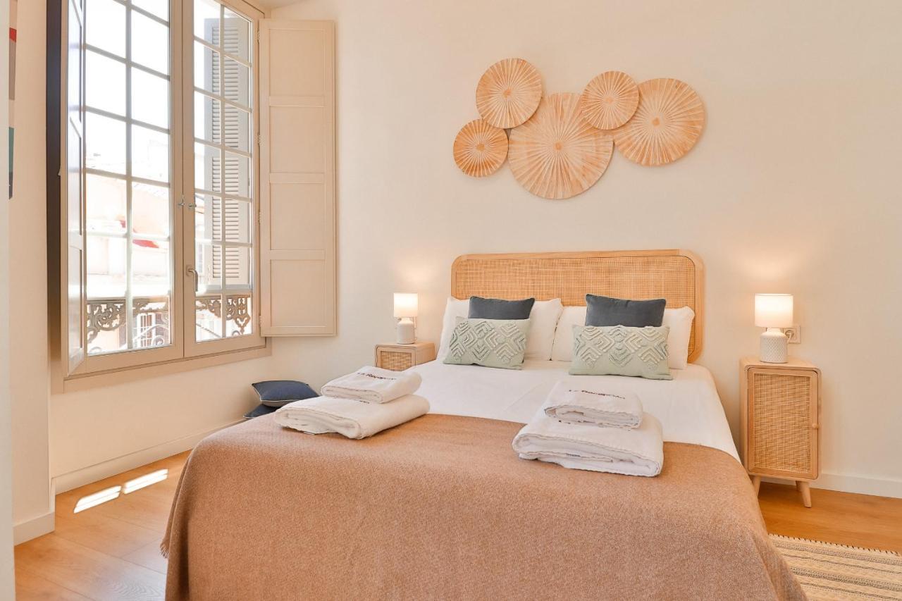 C74 - Marvelous 3 Bedroom Apartment In Historical Málaga Exterior foto